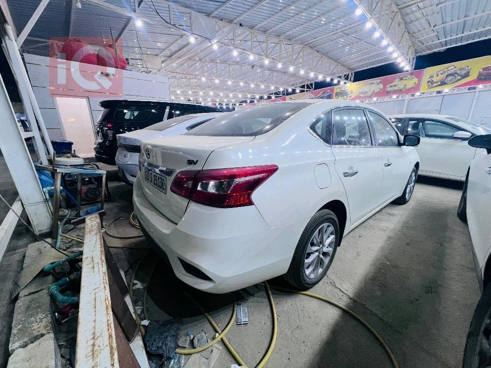 نيسان سنترا